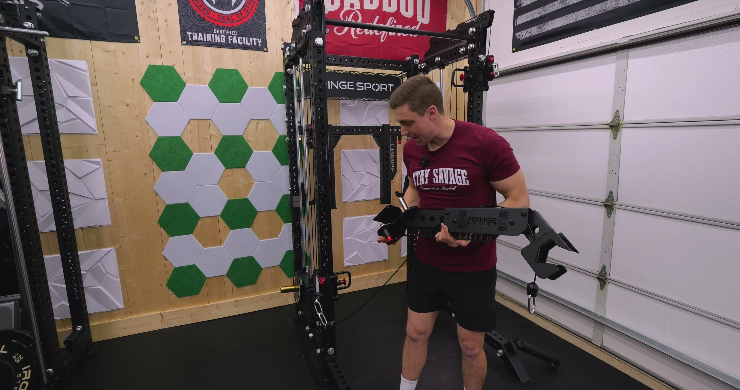 Included 1-inch and 5-8-inch mounting pegs for Fringe Sport The Drew attachment