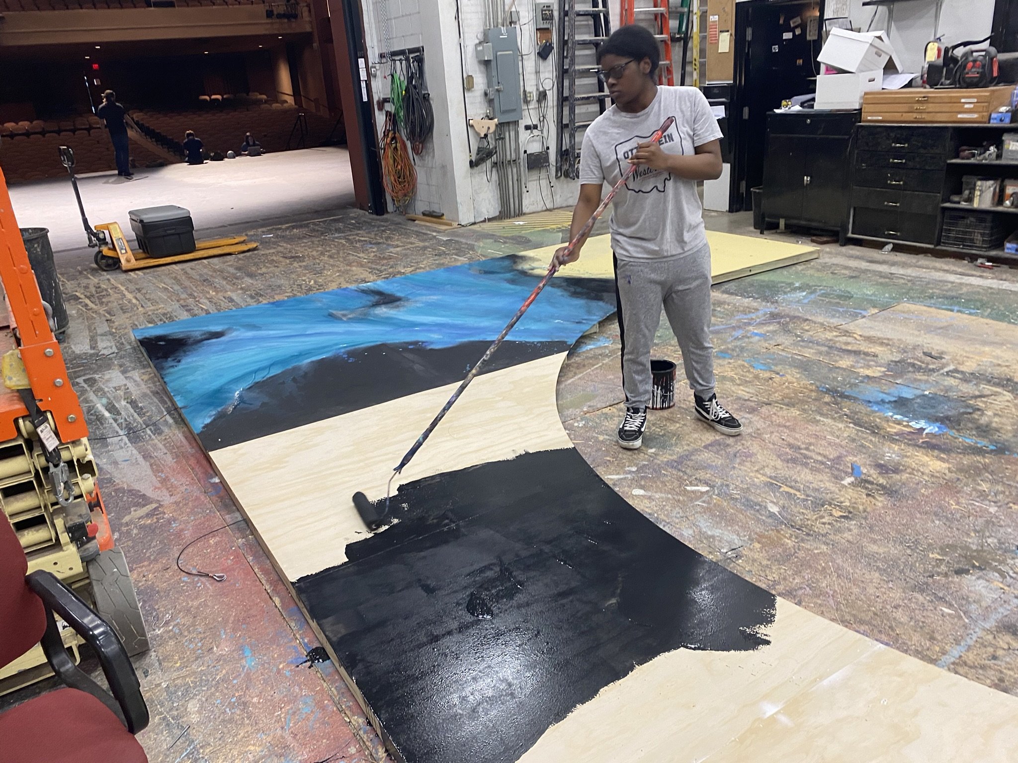 Can't wait around for the paint to dry, so base the other walls!