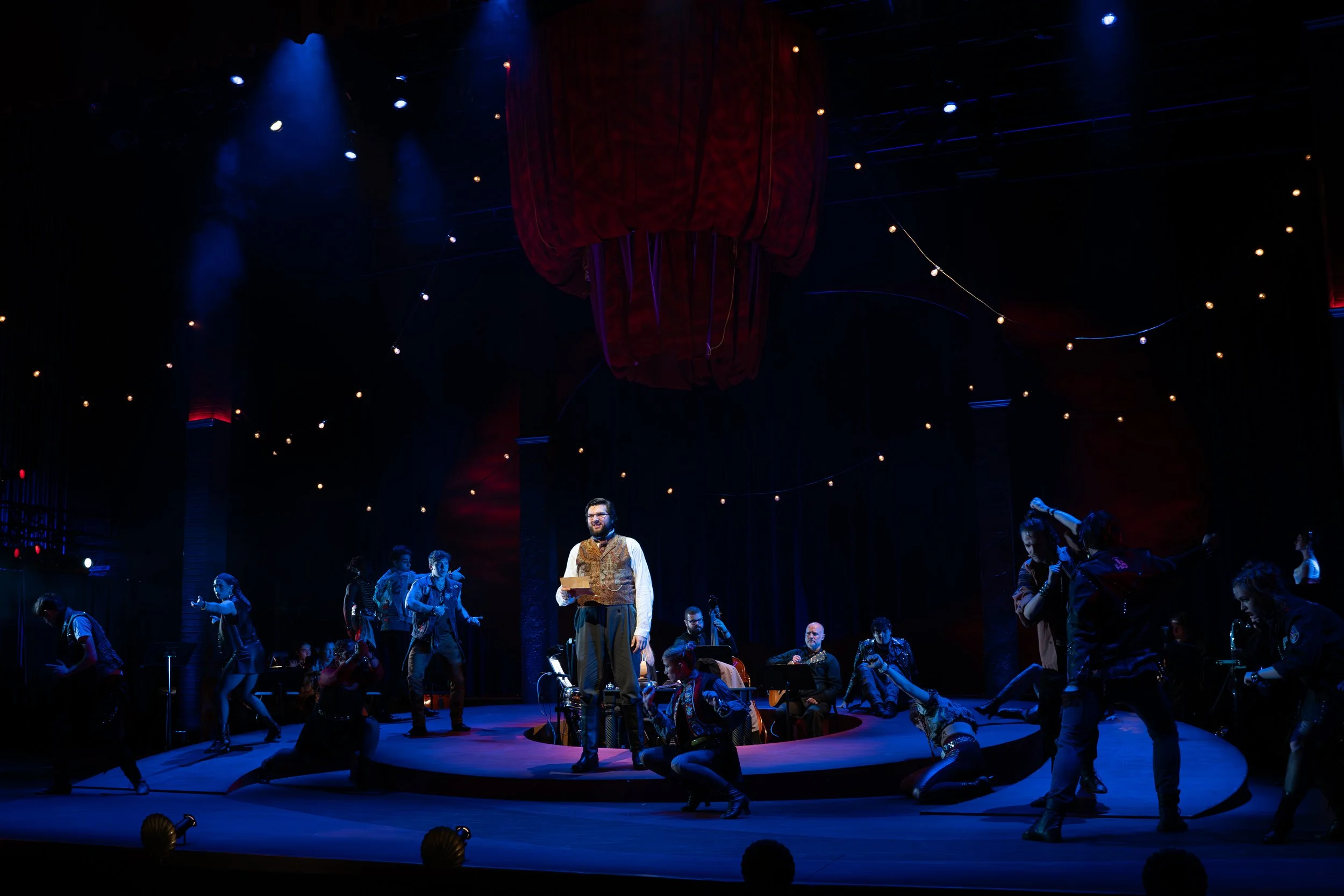 Natasha, Pierre, & the Great Comet of 1812