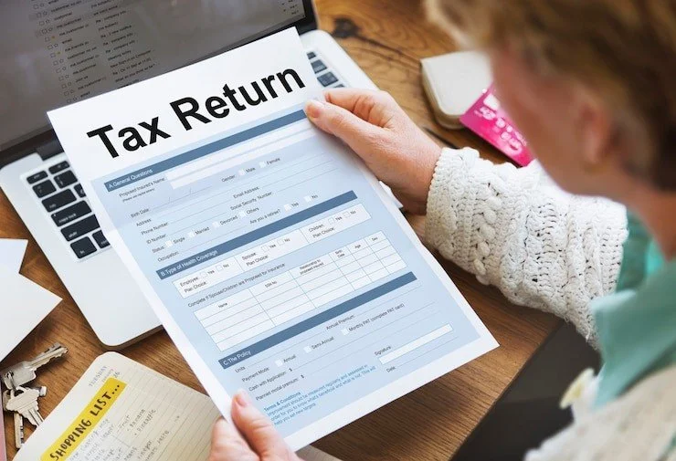 How Long Should You Keep Tax Returns? A Complete Guide for Smart Record-Keeping
