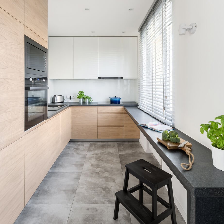 Window-Kitchen-Venetian-Blind_optimized_250.jpeg