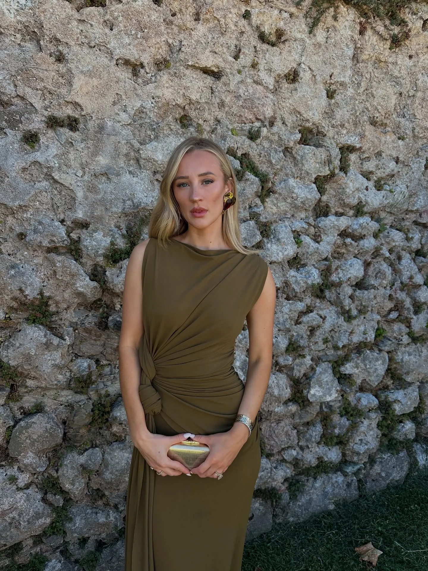 A summer of celebrating ✨ 

@laurenkyle1 in her wedding guest looks from the South of France. 

1. Dress by @alexperryofficial, earrings by @ysl 
2. Dress by @oscardelarenta, bag by @dior 
3. Dress by @helsastudio, bag by @dior 
4. Dress by @magdabut