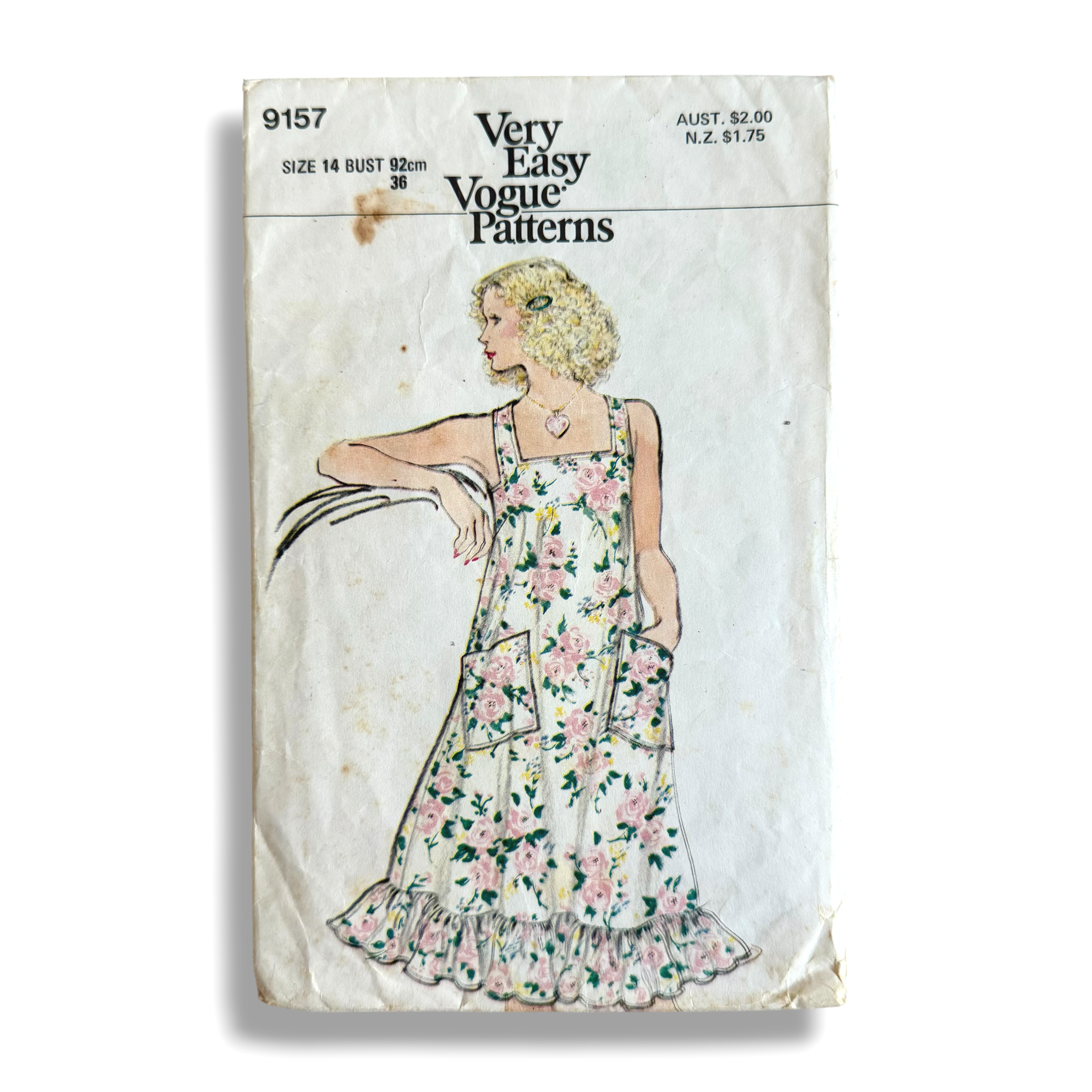 Vogue+9157%2C+70s+Dress%2C+Size+14+Bust+36%2C+Cut+%26+Complete%2C+No+Instructions%2C+Vintage+Sewing+Pattern0.png