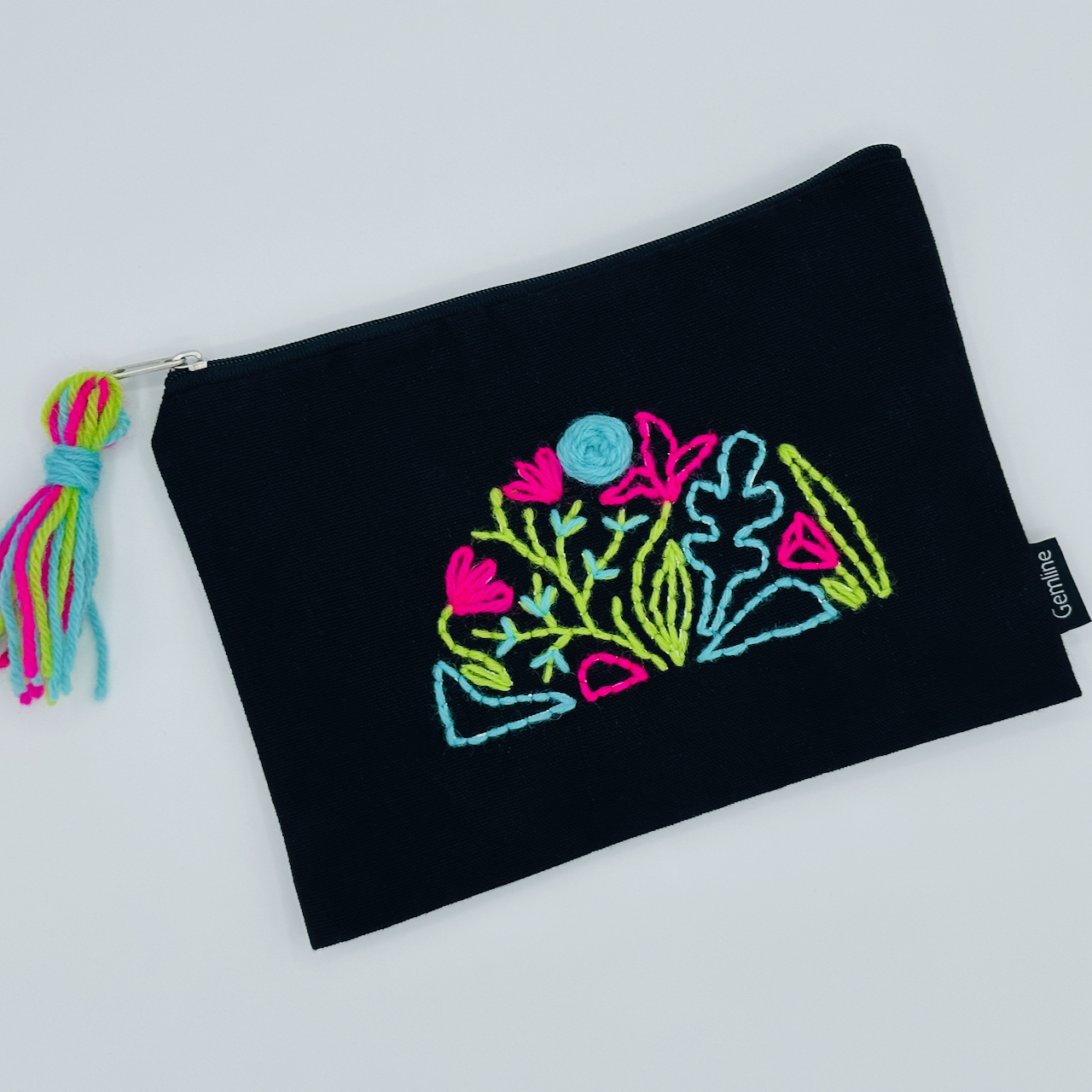 The Works Seattle Yarn Embroidery DIY Kit.png