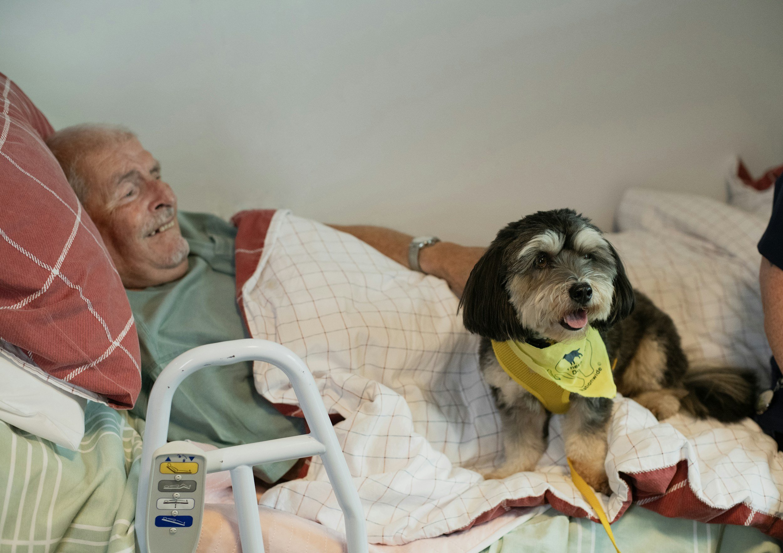From Hospital to Home: How Professional Home Care Speeds Recovery and Prevents Readmissions