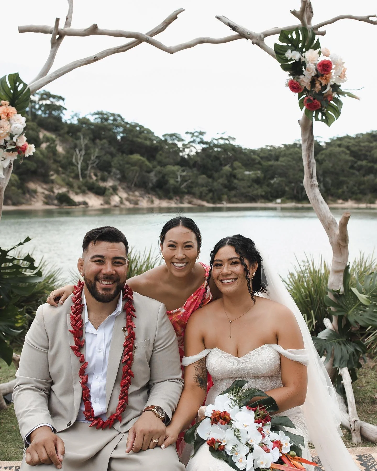 Thanks to Kristie &amp; Cam, I get to check out picture perfect venues like this one! @thecovejervisbay 

Photo 1, 2, 3 - How stunning are our newlyweds&hellip;just as stunning as the backdrop! 

Photo 4 - Find you a life partner that looks at you th