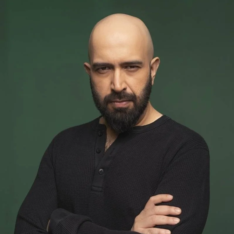 wajahat-s-khan-is-back-with-a-new-show-the-green-room-1677779542-8771.jpg