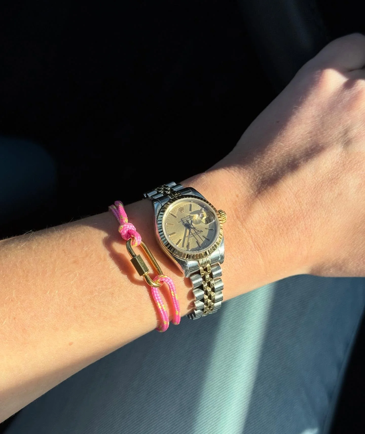 This October we are donating 50% of the proceeds from our &lsquo;Pretty in Paracord&rsquo; bracelet to The Breast Cancer Research Foundation (BCRF) 🩷🎗️Shop Now. Link in bio.

#dallascharmbar #charmbar #dallasgifts #HGCharmBar #charmnecklace #charmj