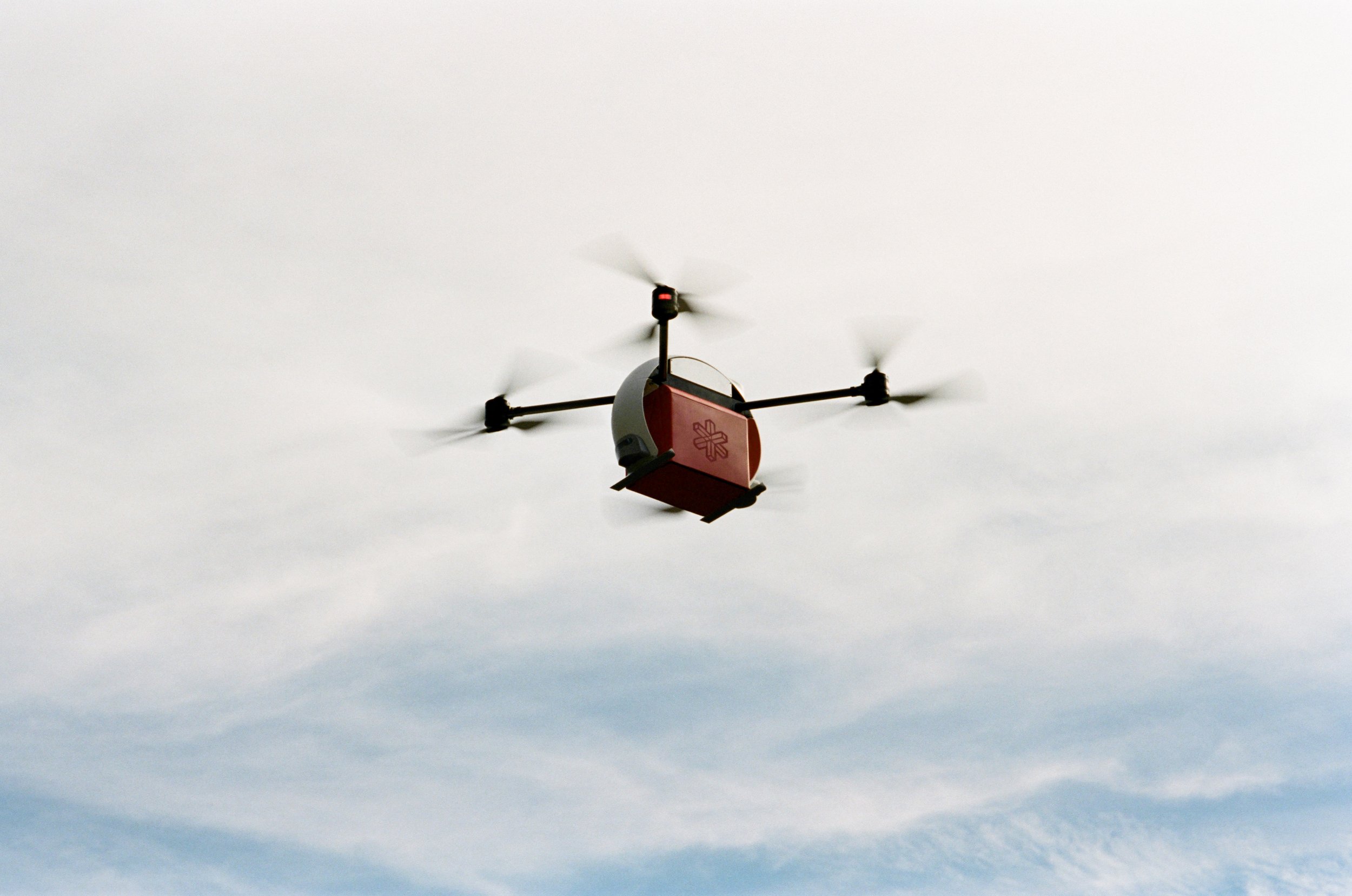 M3_DRONE_FLYING_03-3000h.jpg