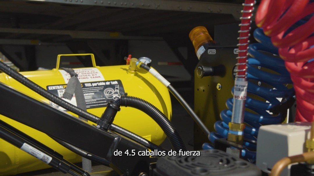 🚛✨ ¡Nos enorgullece presentar nuestra última producción para @cajasa_mx! En esta ocasión, capturamos la innovación y funcionalidad de su nuevo artículo en el mercado de remolques, un producto diseñado