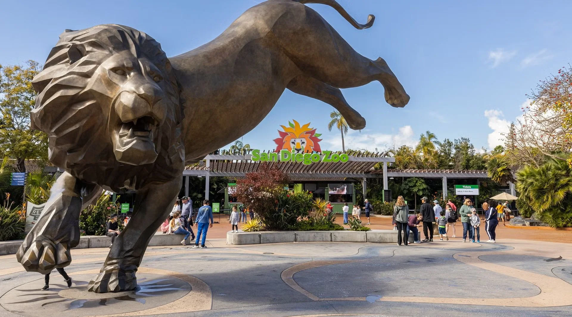 San Diego Zoo, San Diego, CA: An Unforgettable Adventure in the Heart of Balboa Park