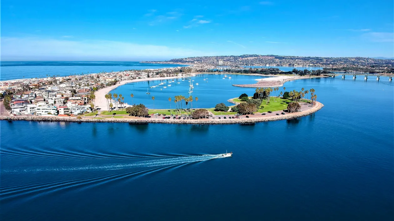 Cruising Through Mission Bay Park in San Diego, CA | Be Ready Exotics, San Diego, CA 🌊🚗