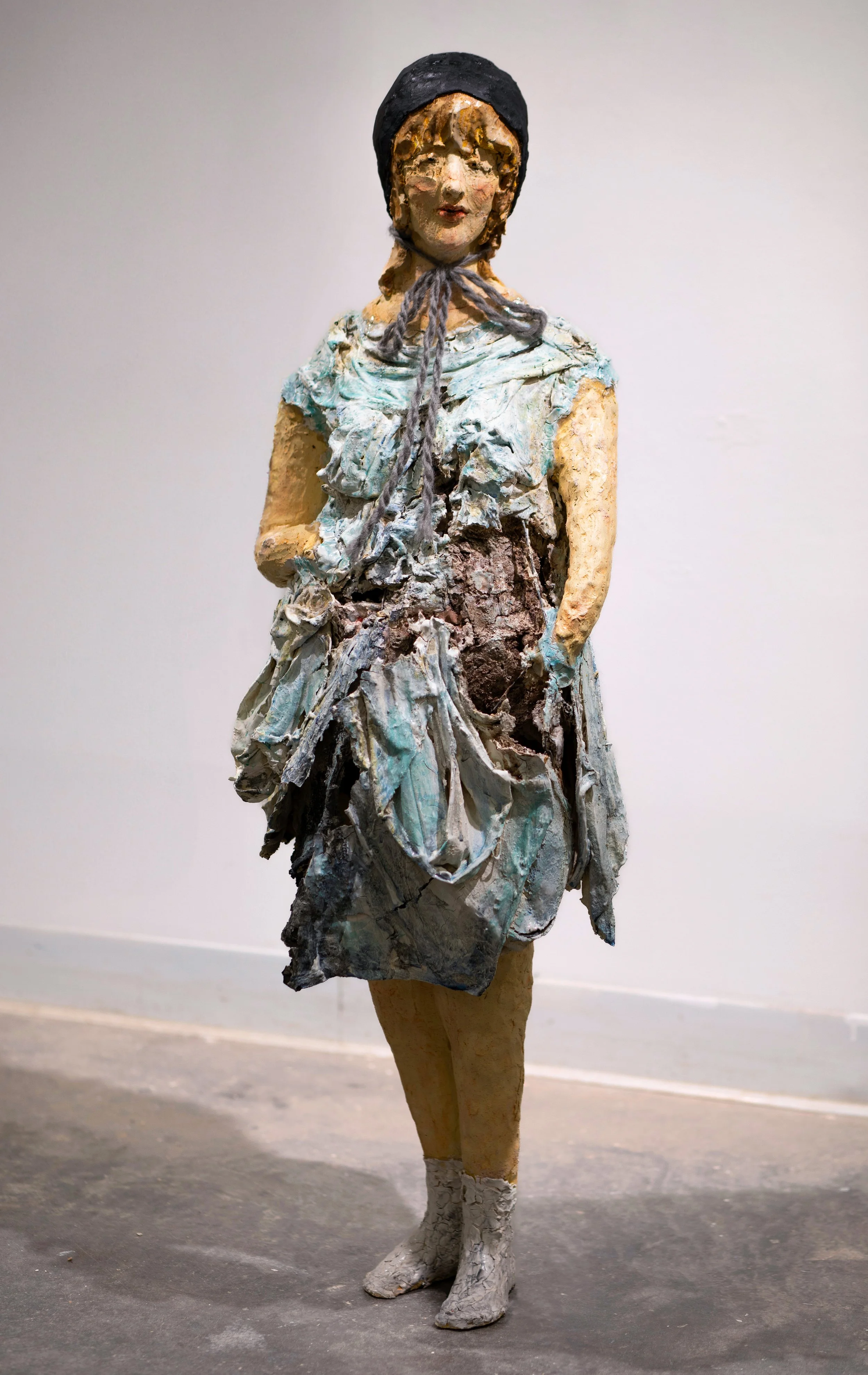 little girl blue (bonnet)