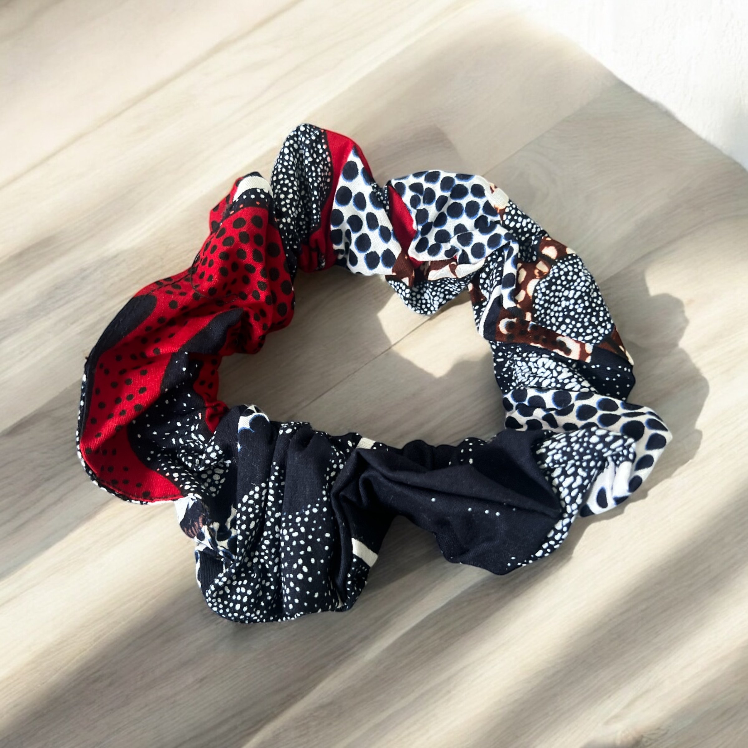 Chouchou IYA en tissu coton – Édition artisanale