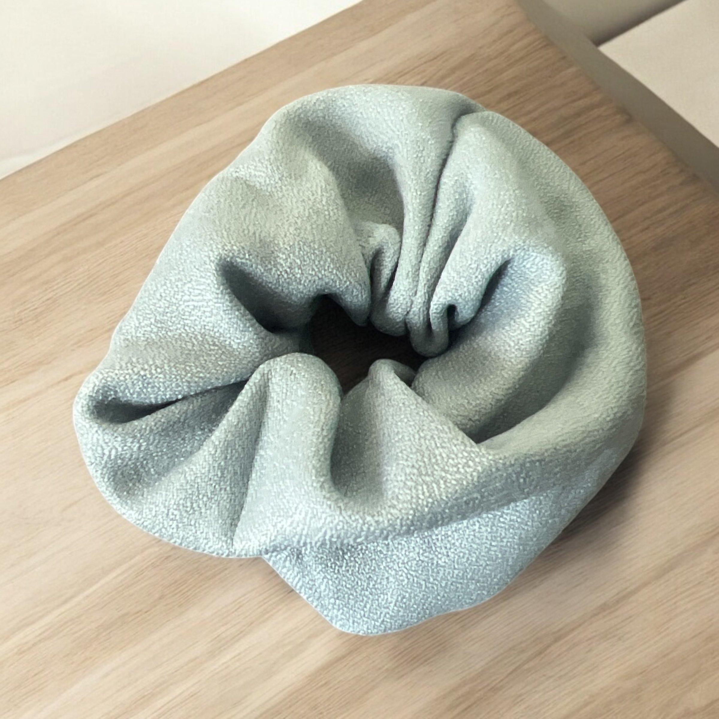 Mini Chouchou IRO en tissu coton – Édition artisanale