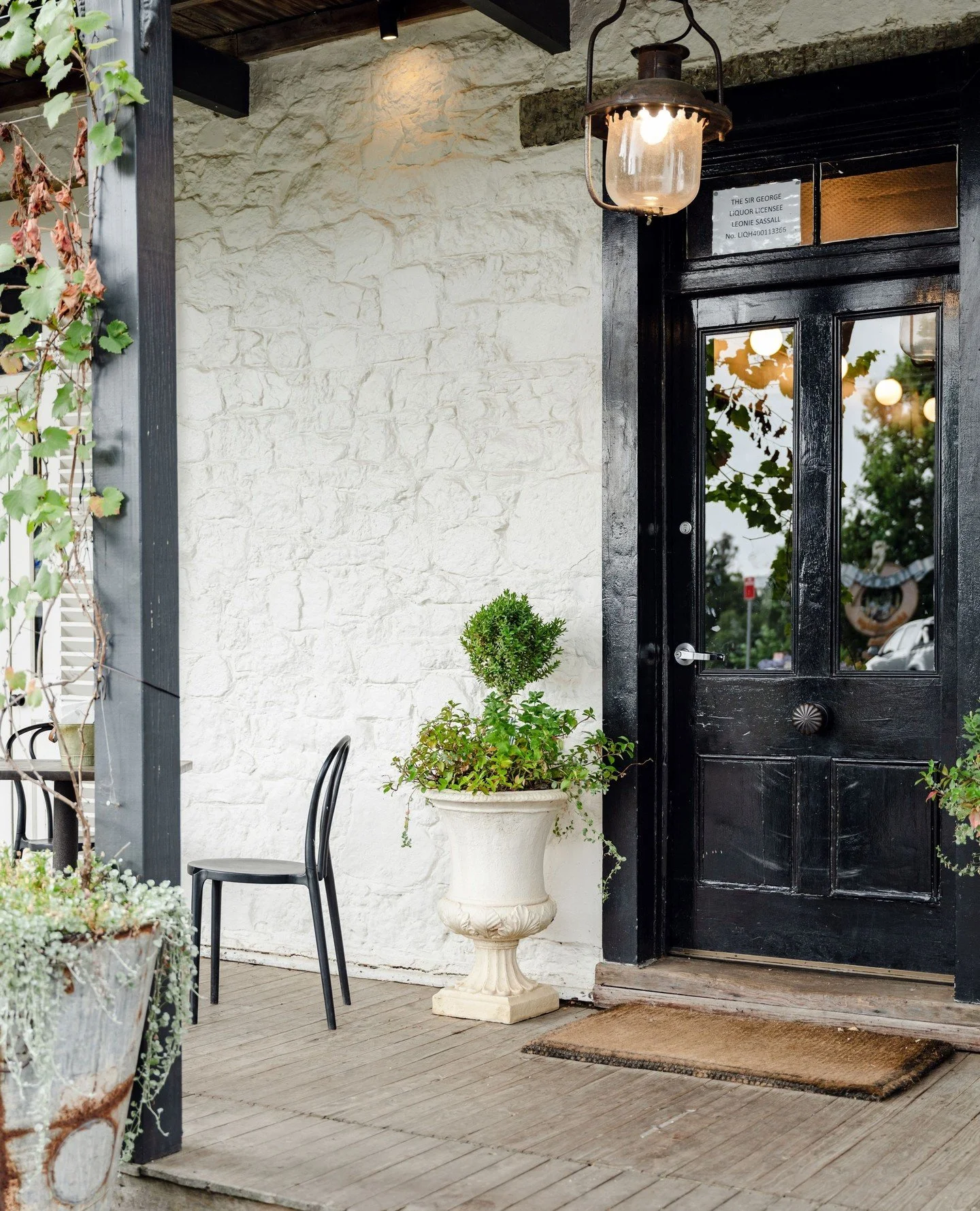 Weekend plans? Doors open from 10am, kitchen open from 11:30am. Shopping at @curators_collective &amp; The Potting Shed. 🖤⁠
⁠
#TheSirGeorgeJugiong⁠
⁠
📸:@moniquelovick.photography⁠