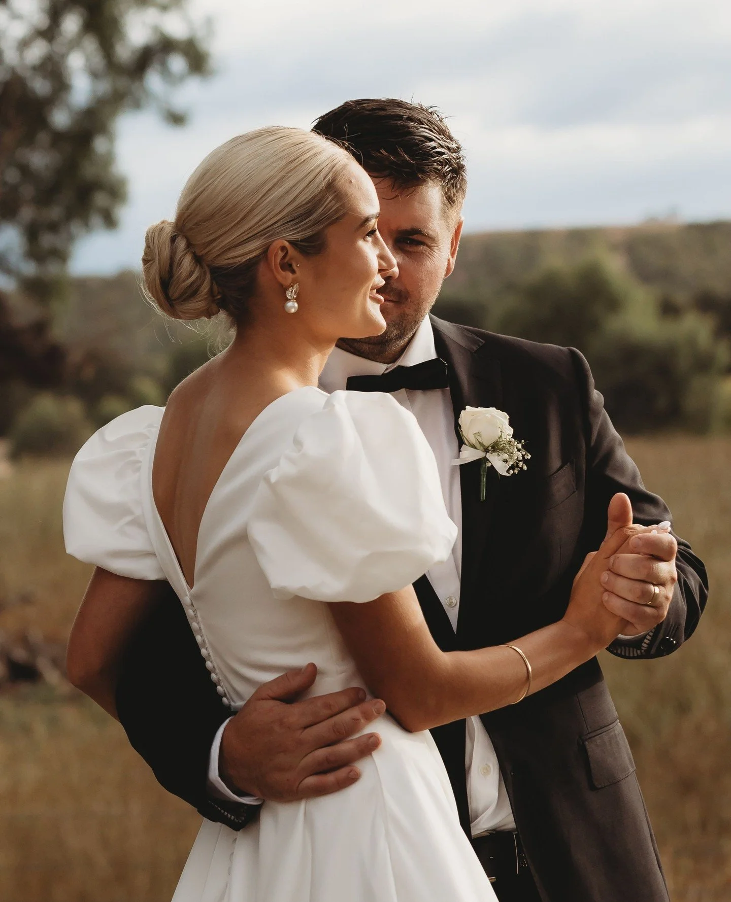 A peak at Madison &amp; Jesses very special country wedding here at @thesirgeorge. ✨️