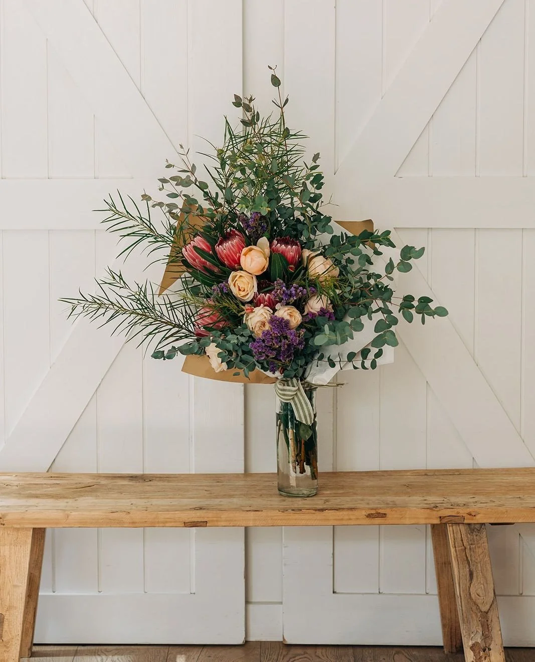 Fresh flowers in the room? Sometimes just because. 💐⁠
⁠
Available as an add-on at checkout.⁠ ⁠
@the_potting_shed_jugiong⁠
⁠
⁠
〰️⁠
⁠
 #RuralNSW #CountryNSW #CountryStays #LuxuryHotel #CanberraACT #SydneyWeekender #LuxuryAccomodation #Melbourne #Getaw