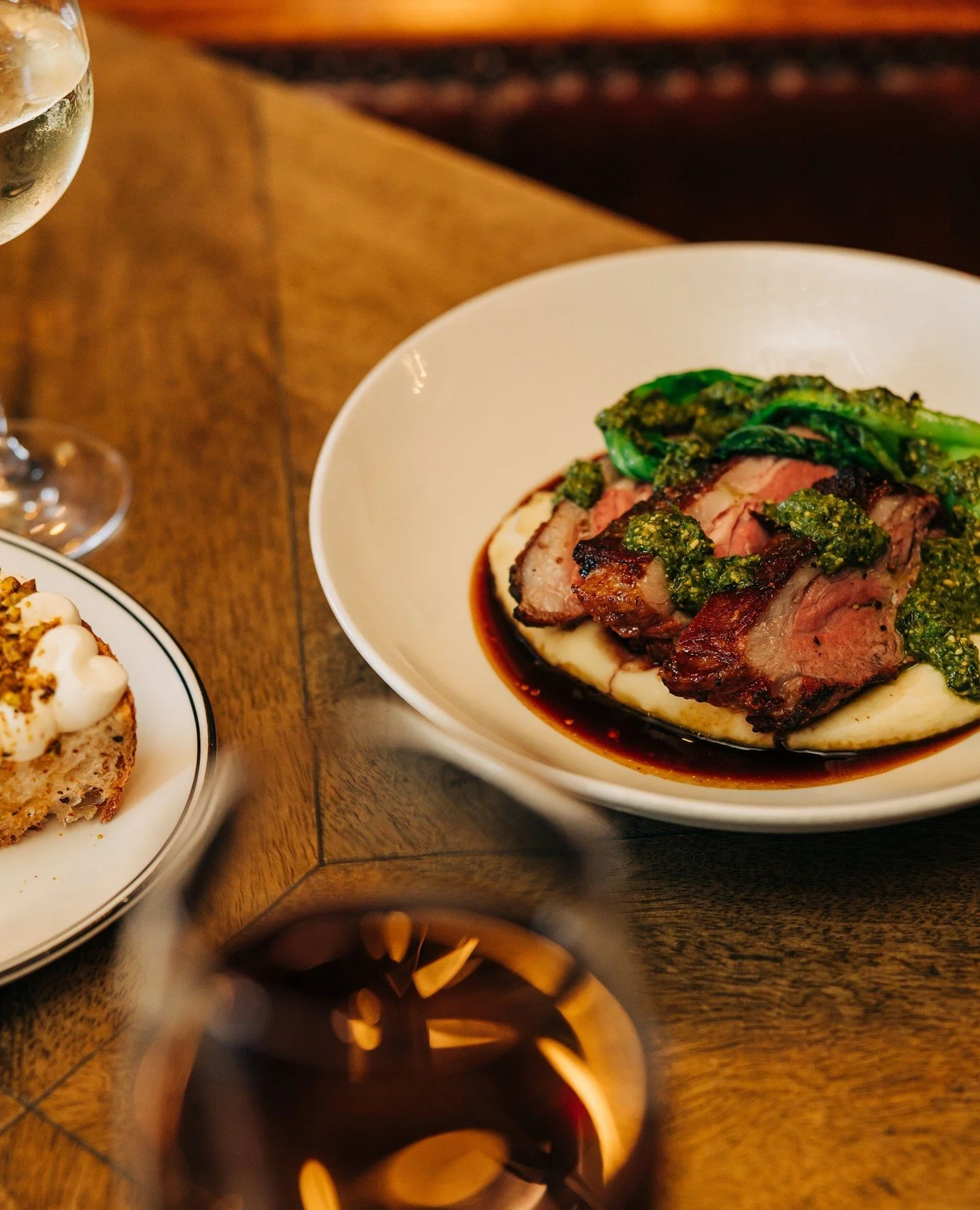 Exactly how weekend lunches should be. 🍷⁠
⁠
#TheSirGeorge