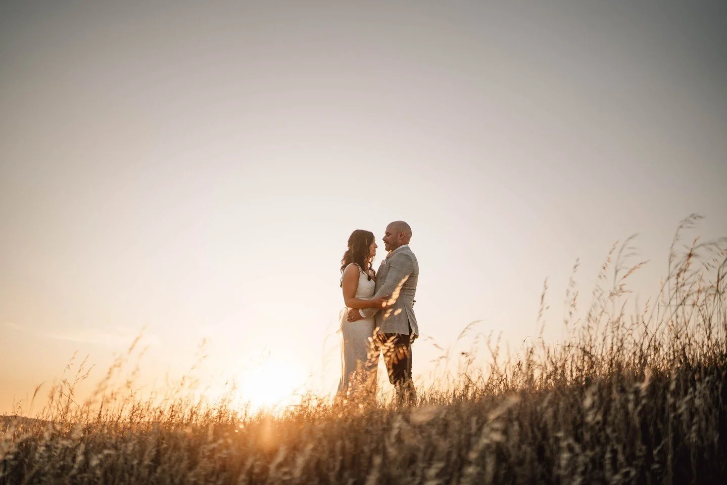 Golden hour photos are even better when your photographer knows the venue 🖤⁠
⁠
We can provide a list of trusted photographers who know The Sir George inside out and all the best spots to capture your perfect moments.⁠
⁠
Get in touch with our team to