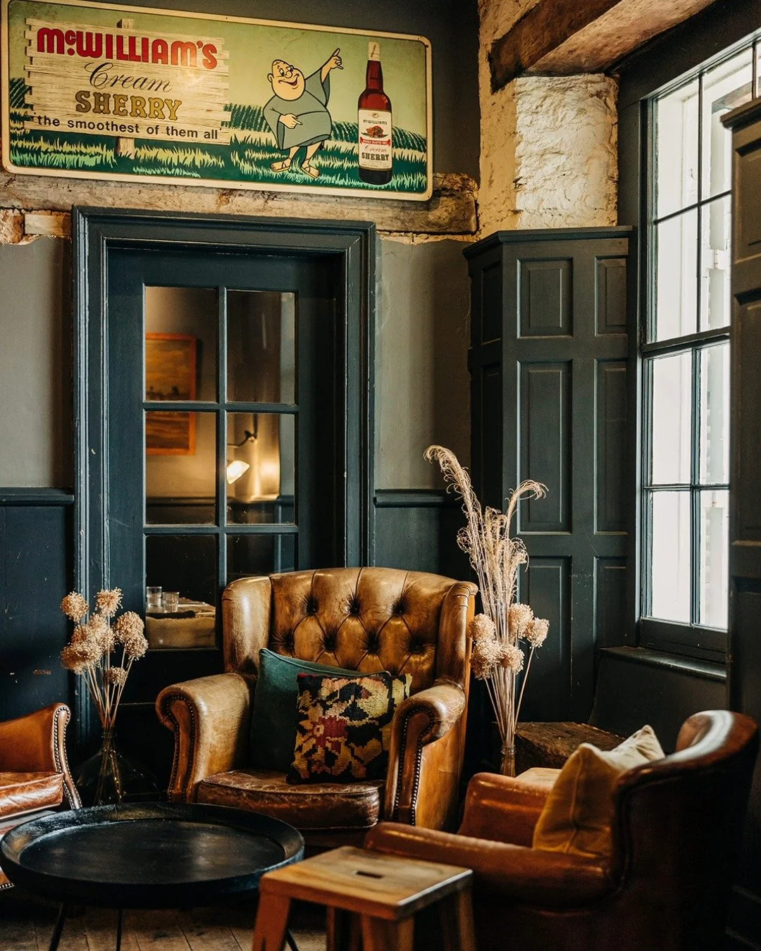 A country pub like no other. The Sir George is definitely worth getting off the highway for.

#RuralNSW #CountryNSW #Jugiong #Countryside #CountryPub #WinterWeekend #VisitNSW