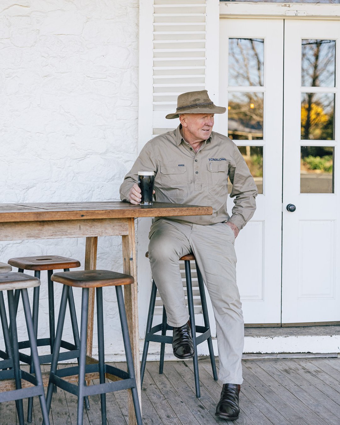 The perfect spot to enjoy a Guinness after a long day.⁠
⁠
⁠
⁠
#RuralNSW #CountryNSW #Jugiong #Countryside #CountryPub #WinterWeekend #VisitNSW