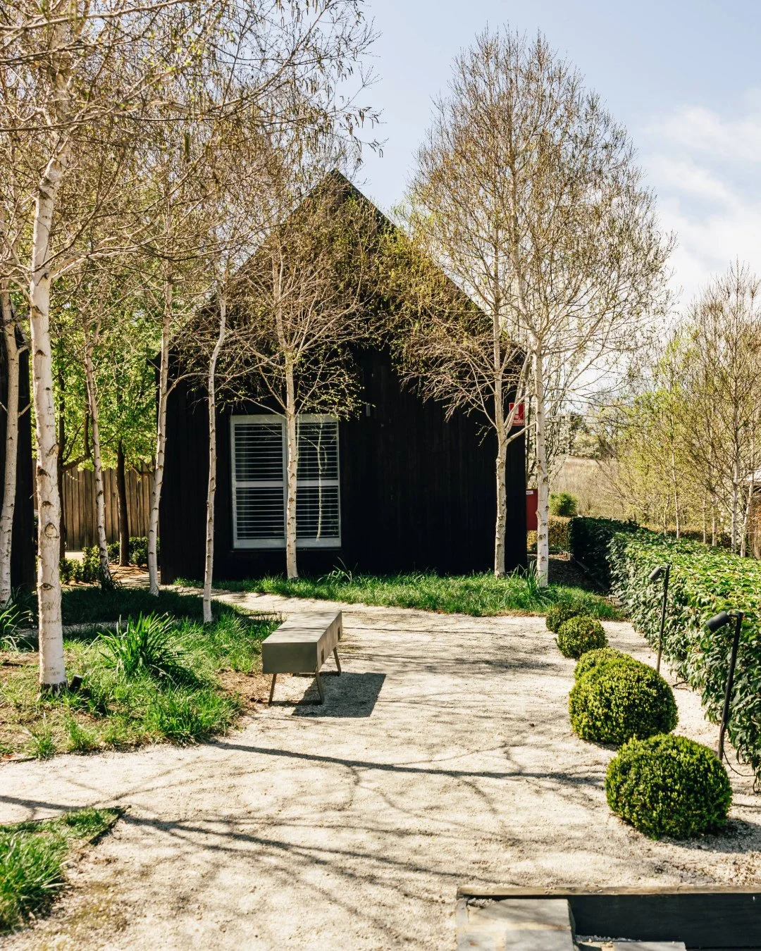 Spring is on its way. Brighter days, warmer breezes and everything starting to look a little greener. 🌿☀️⁠
⁠
⁠
⁠
#RuralNSW #Jugiong #Countryside #CountryPub #Spring⁠