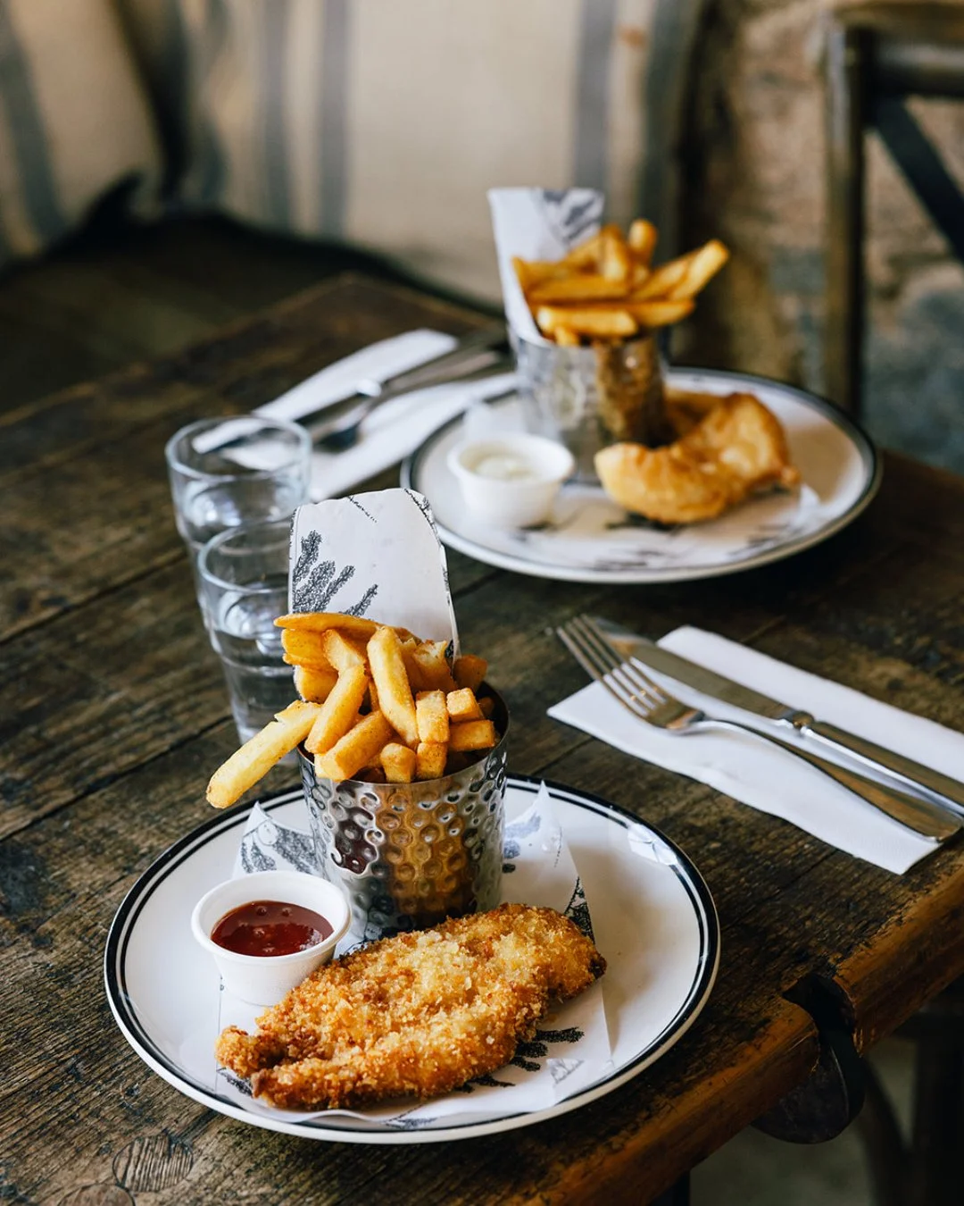 How about a family lunch where everyone finds something they like? 😄⁠
⁠
There's plenty of classics for the kids to choose from on our Little George menu.⁠
⁠
⁠
⁠
#RuralNSW #CountryNSW #Jugiong #Countryside #CountryPub