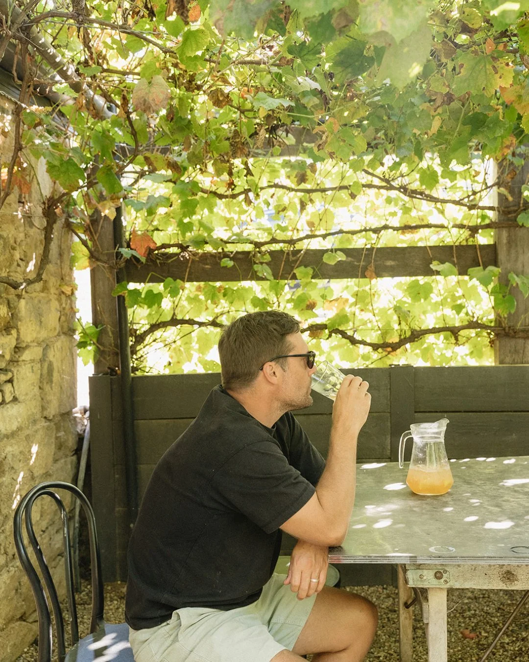 Find a spot to relax and enjoy a little sunshine beneath the leaves in our courtyard. 🍃⁠
⁠
⁠
#RuralNSW #Jugiong #Countryside #CountryPub #Spring⁠