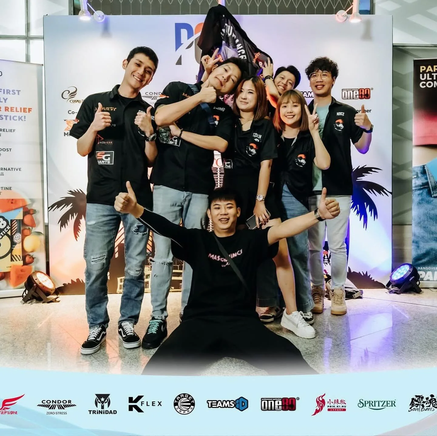 First overseas dart fest — so much fun with this bunch! Can’t wait for the next one in July! 🫶
