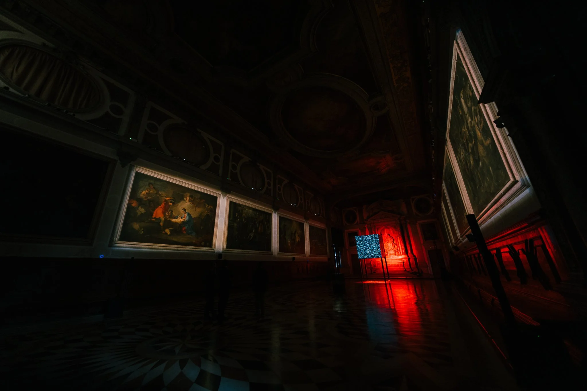 Bright Moments . Venice