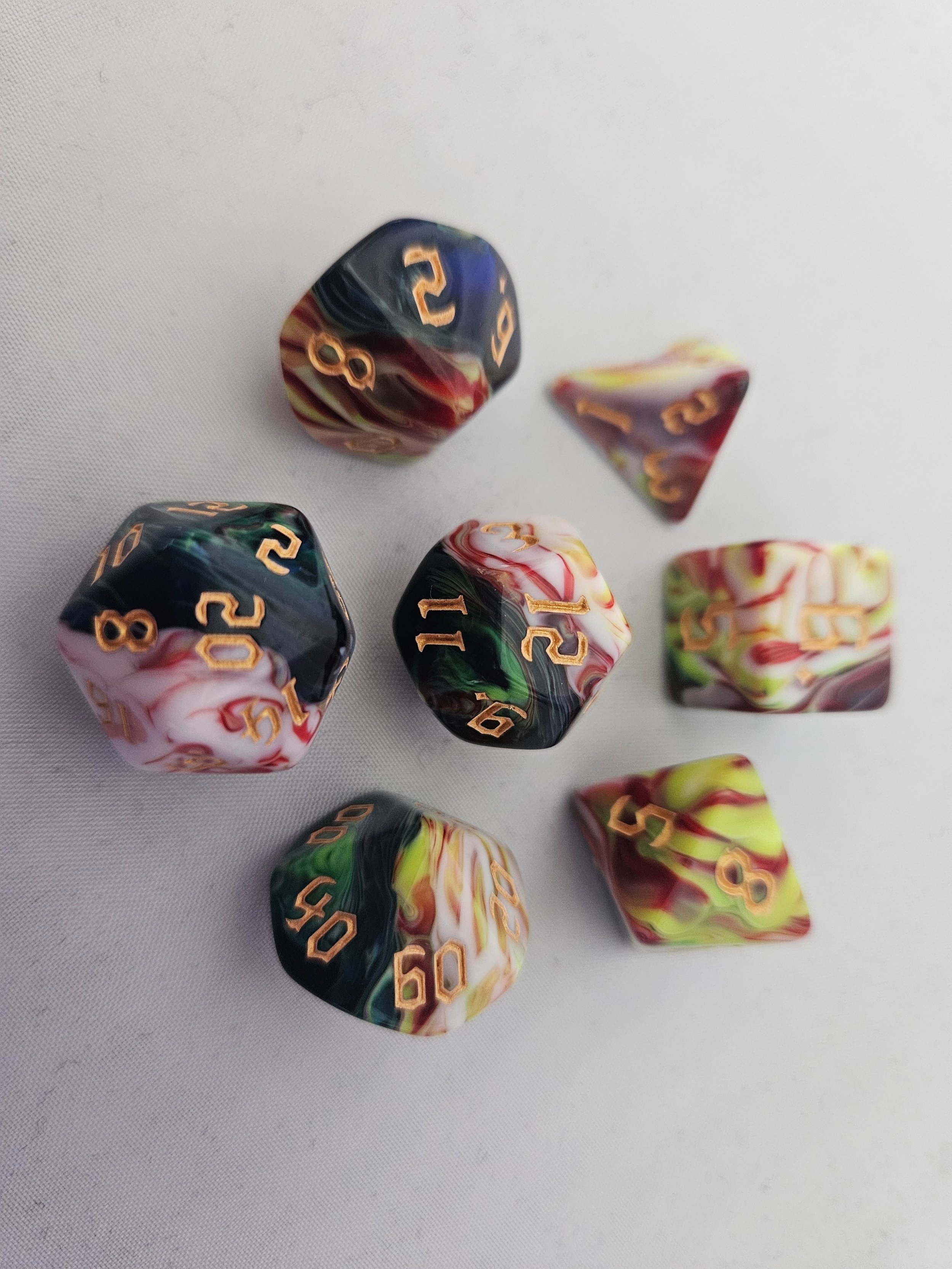 Mixed+colour+7898239853+polyhedral+dice+SQ6330222.jpg