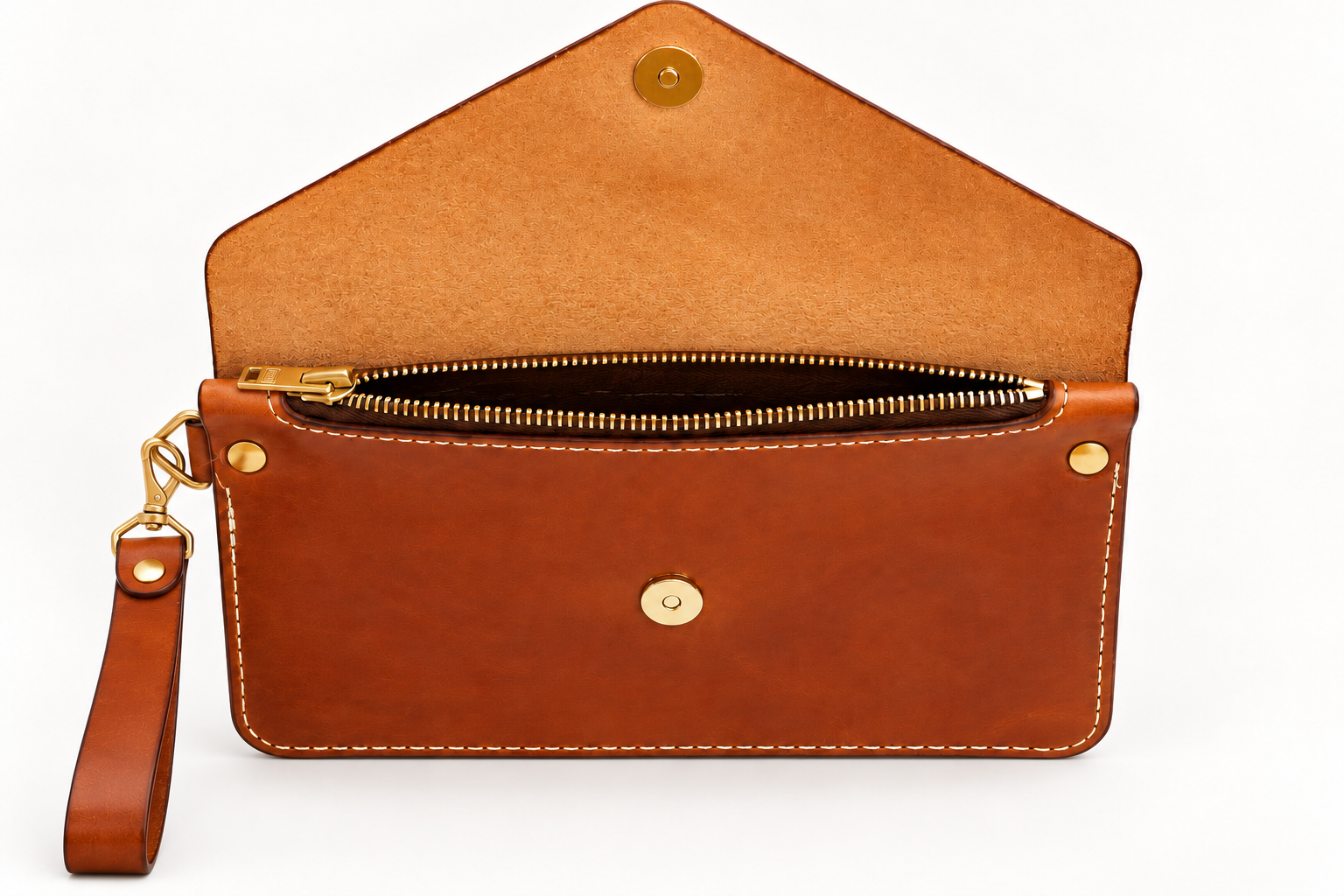 Interlocked brass clasp on leather bag-2.png