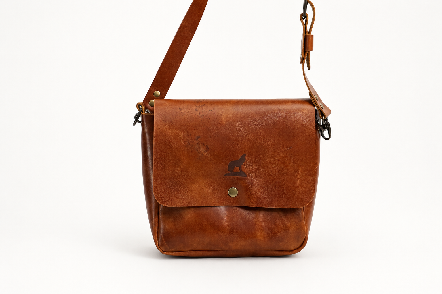 Classic cognac leather mail bag-1.png
