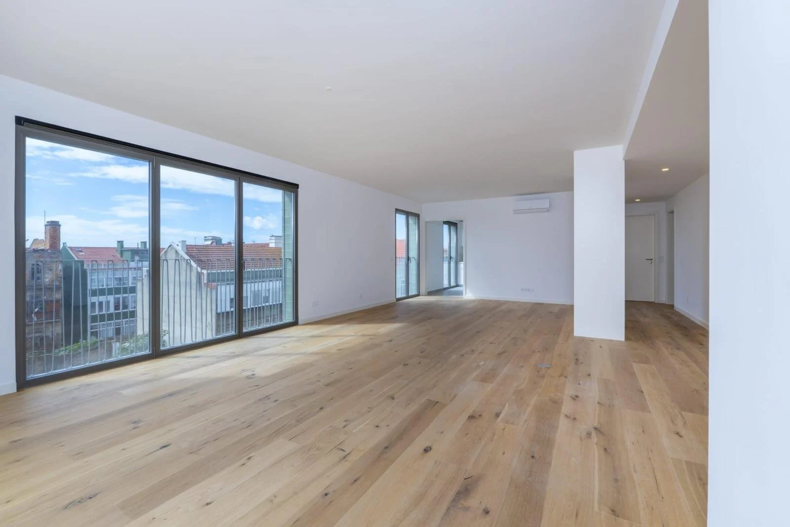 PHOTO-2026-03-10-20-33-22 8.jpg