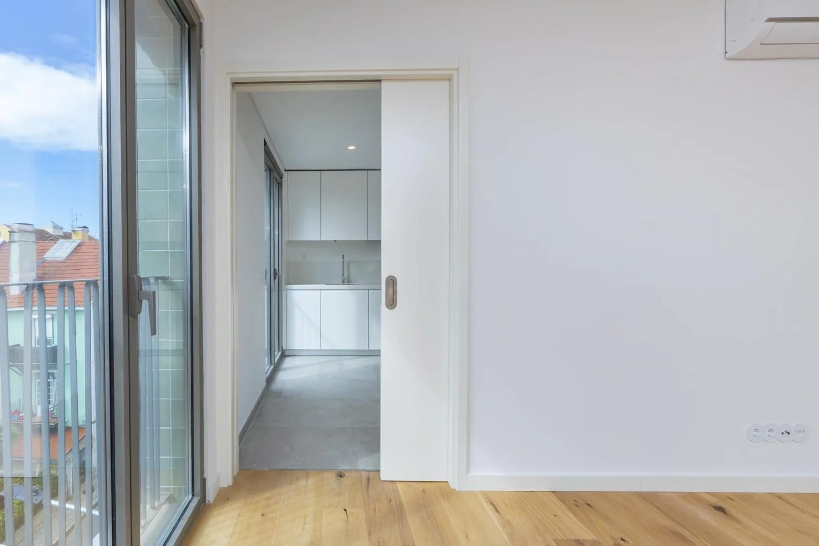 PHOTO-2026-03-10-20-33-22 13.jpg