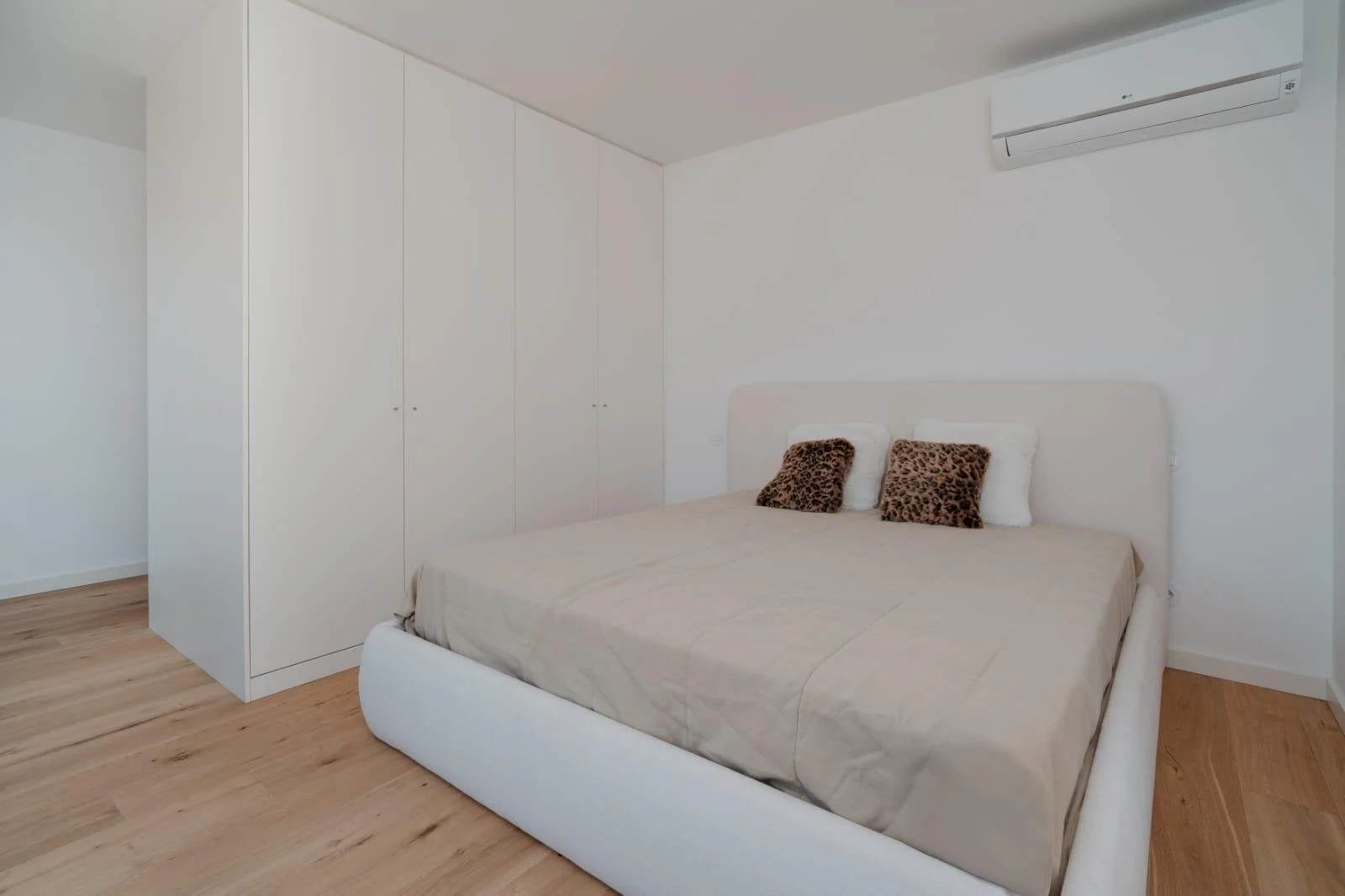 PHOTO-2026-03-10-20-33-25 16.jpg