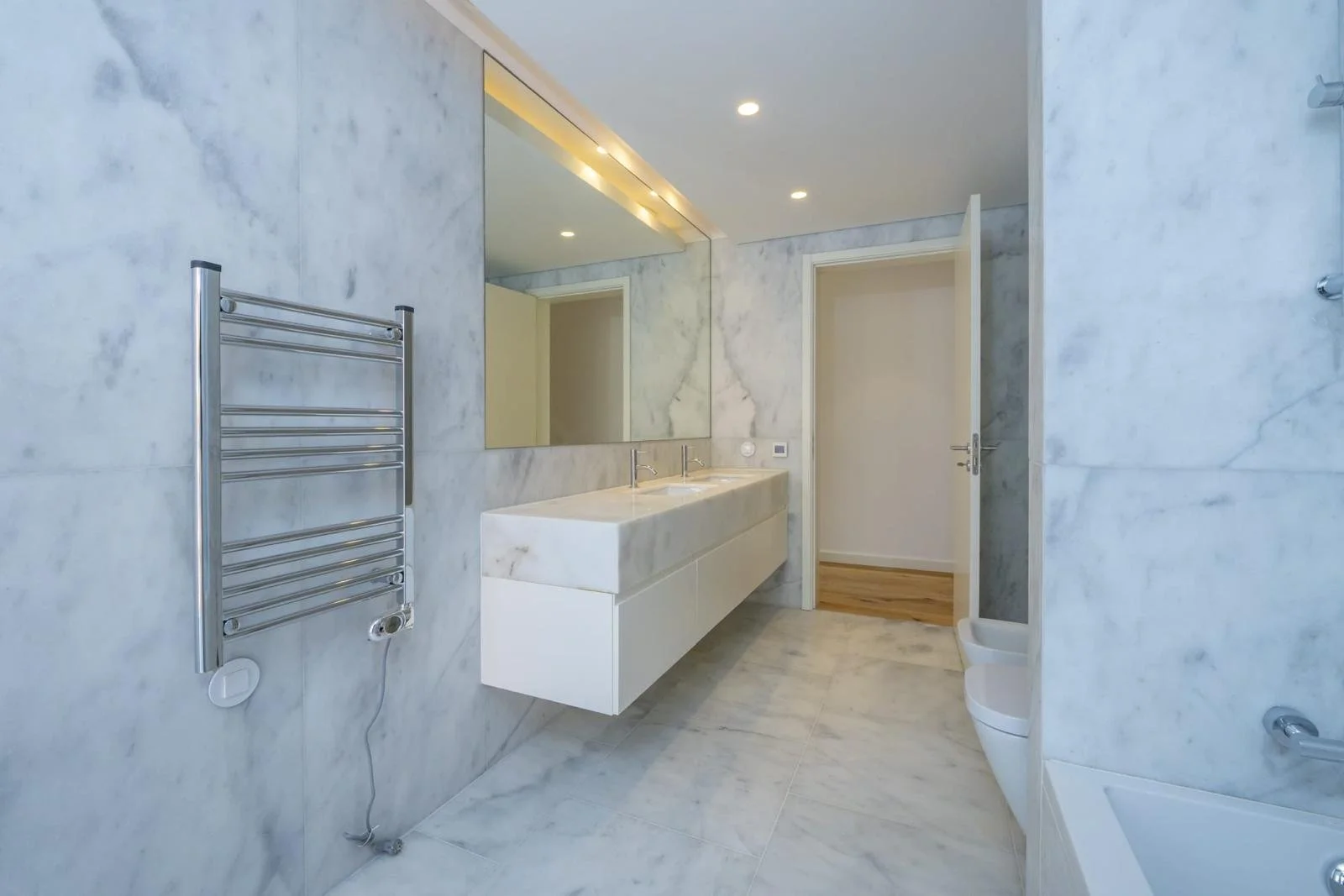 PHOTO-2026-03-10-20-33-24 5.jpg