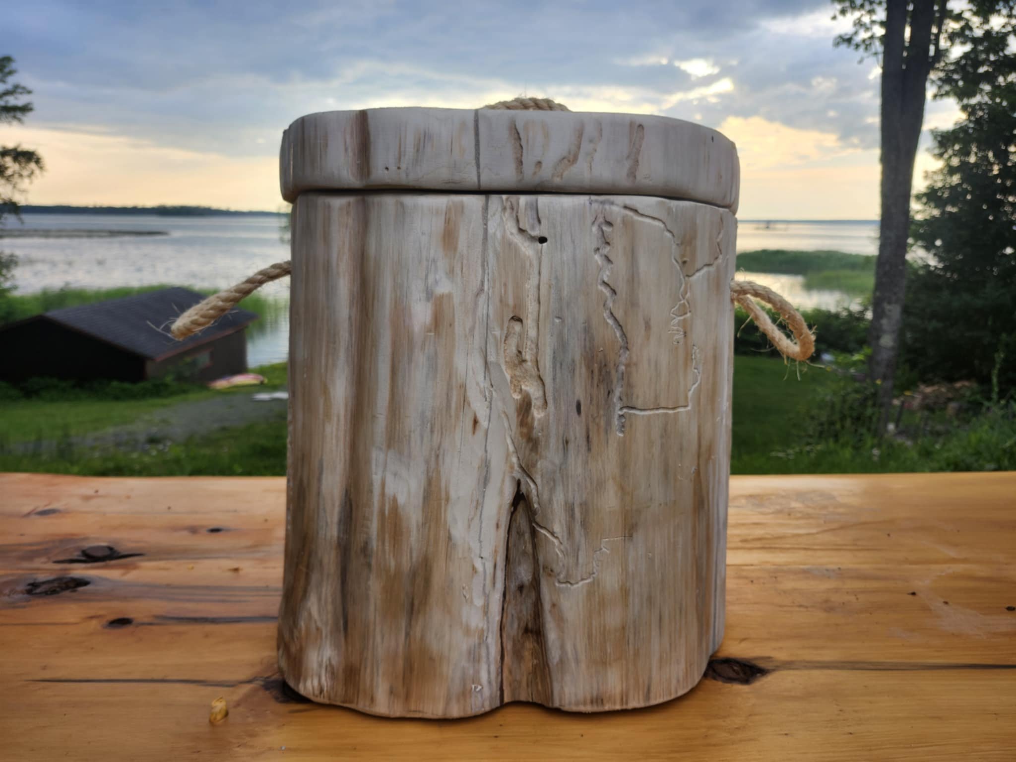 Huron Cedar Stump Log Cooler
