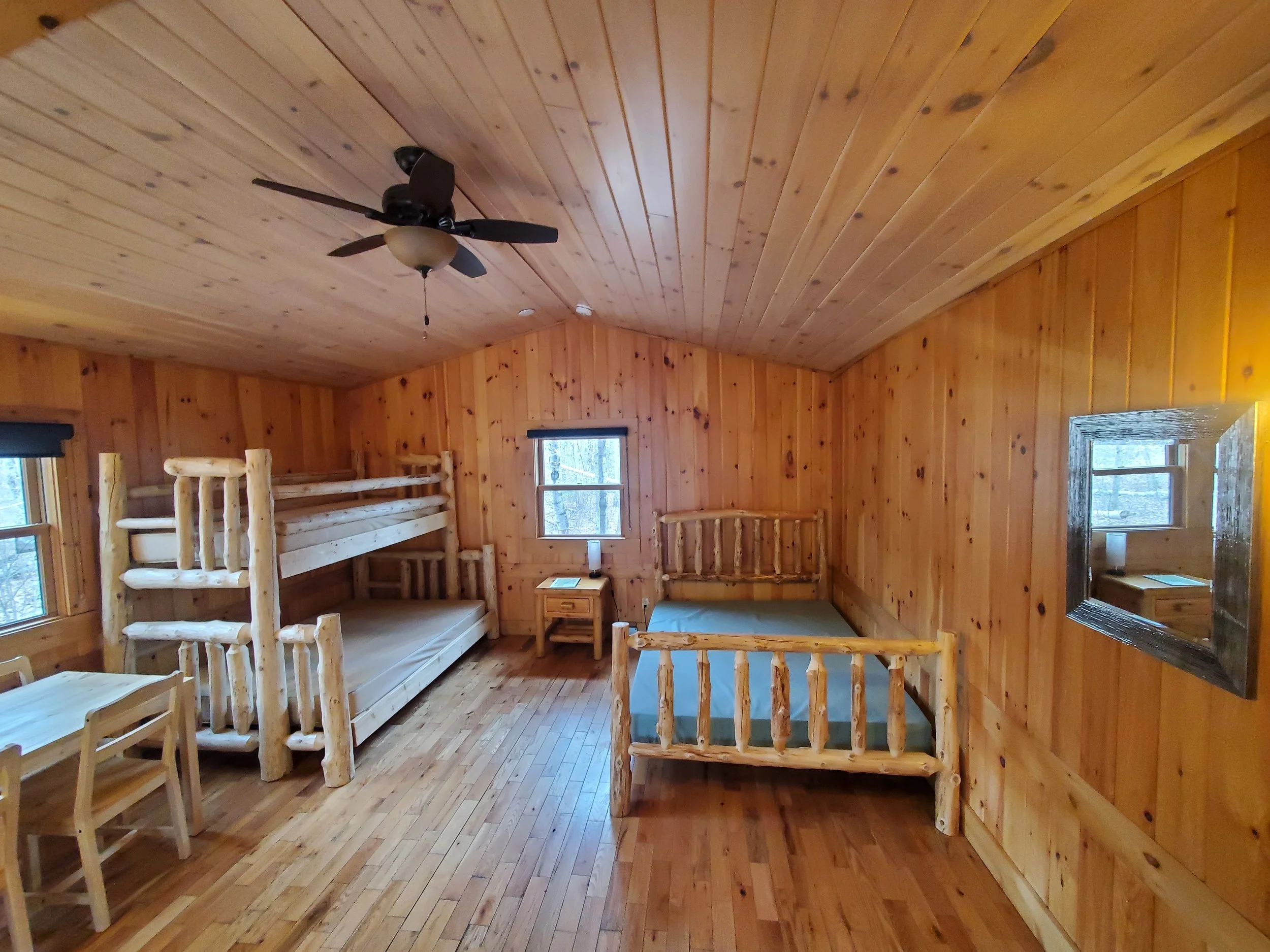 Arrowhead Cabin Furnished- 1.JPG