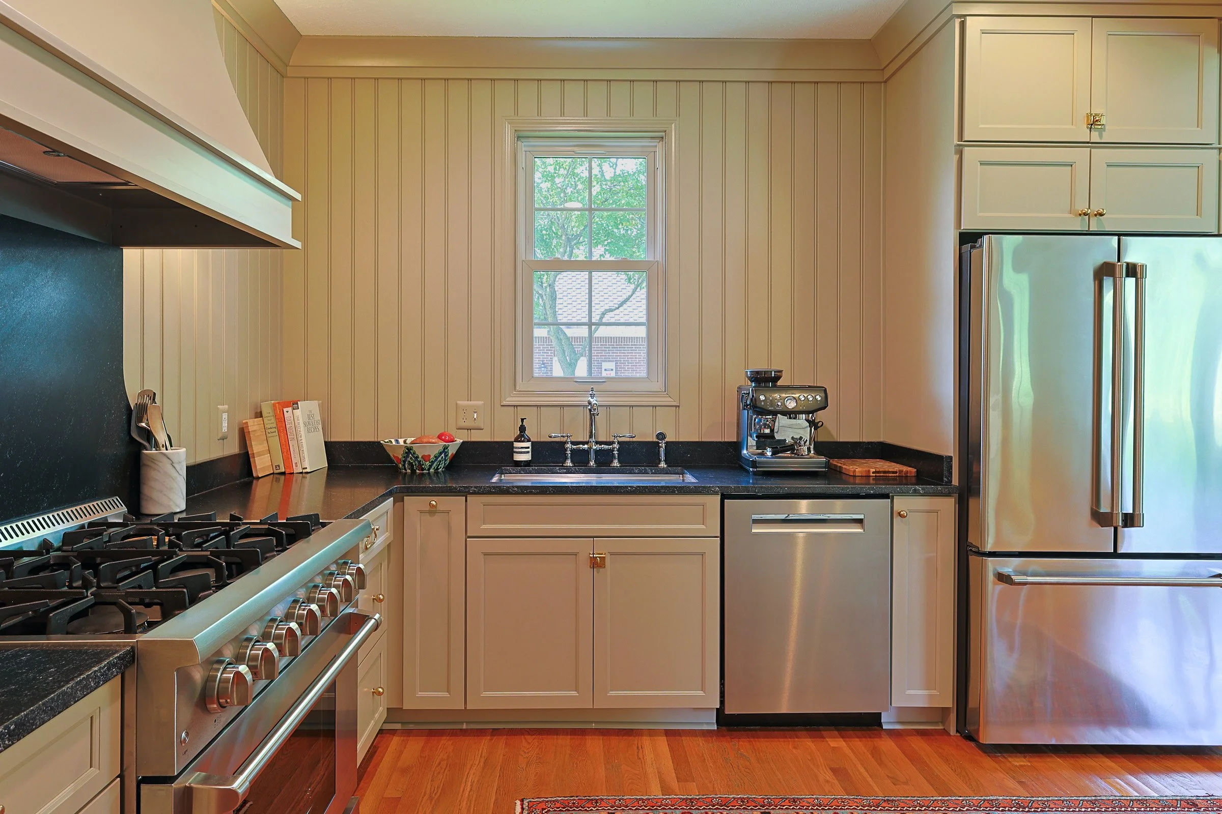 Laura_Wright_Kitchen_As_Shot-1.jpg