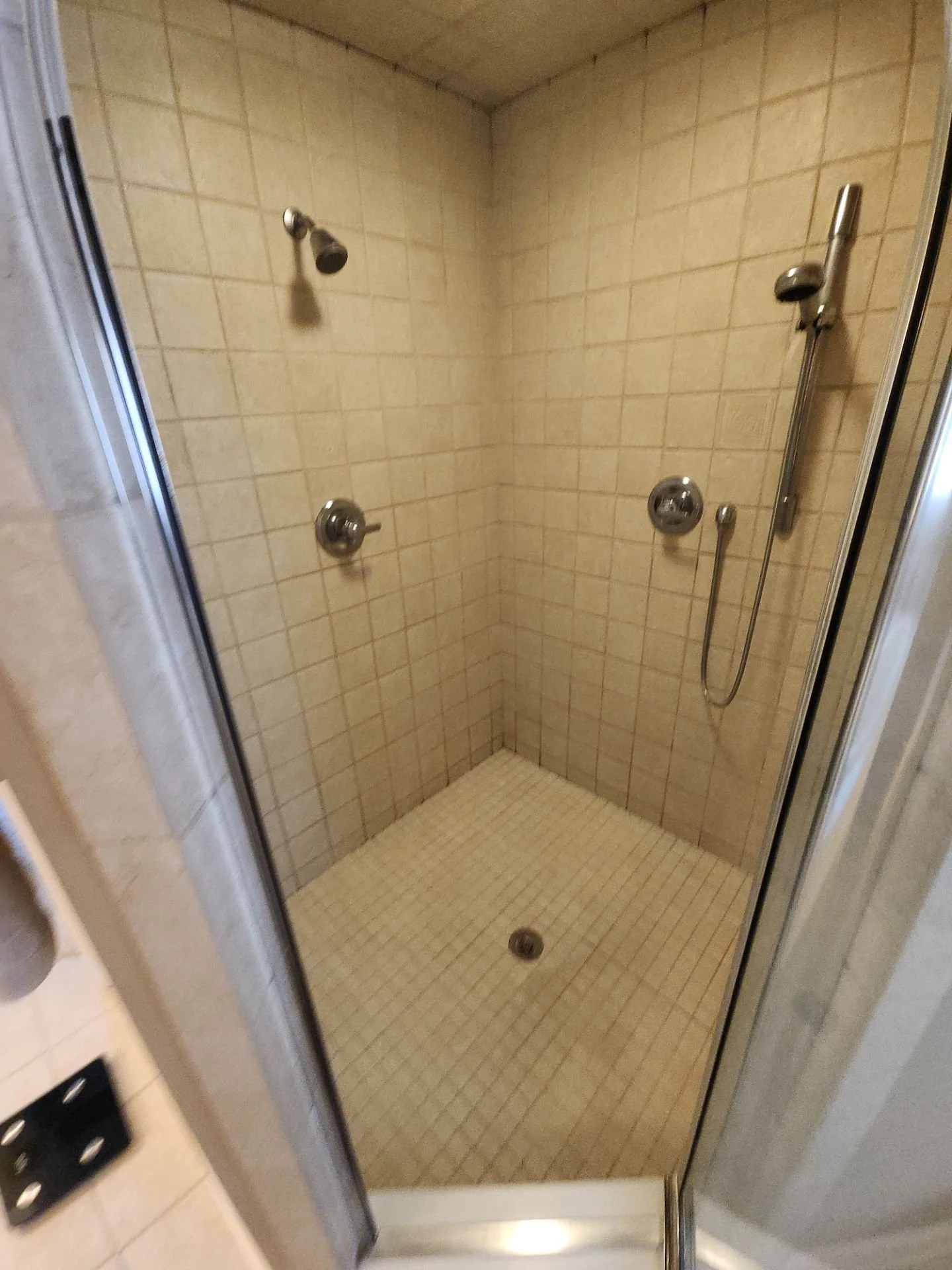 3-Feb 24 2025 12_13pm-Zmuc.jpg