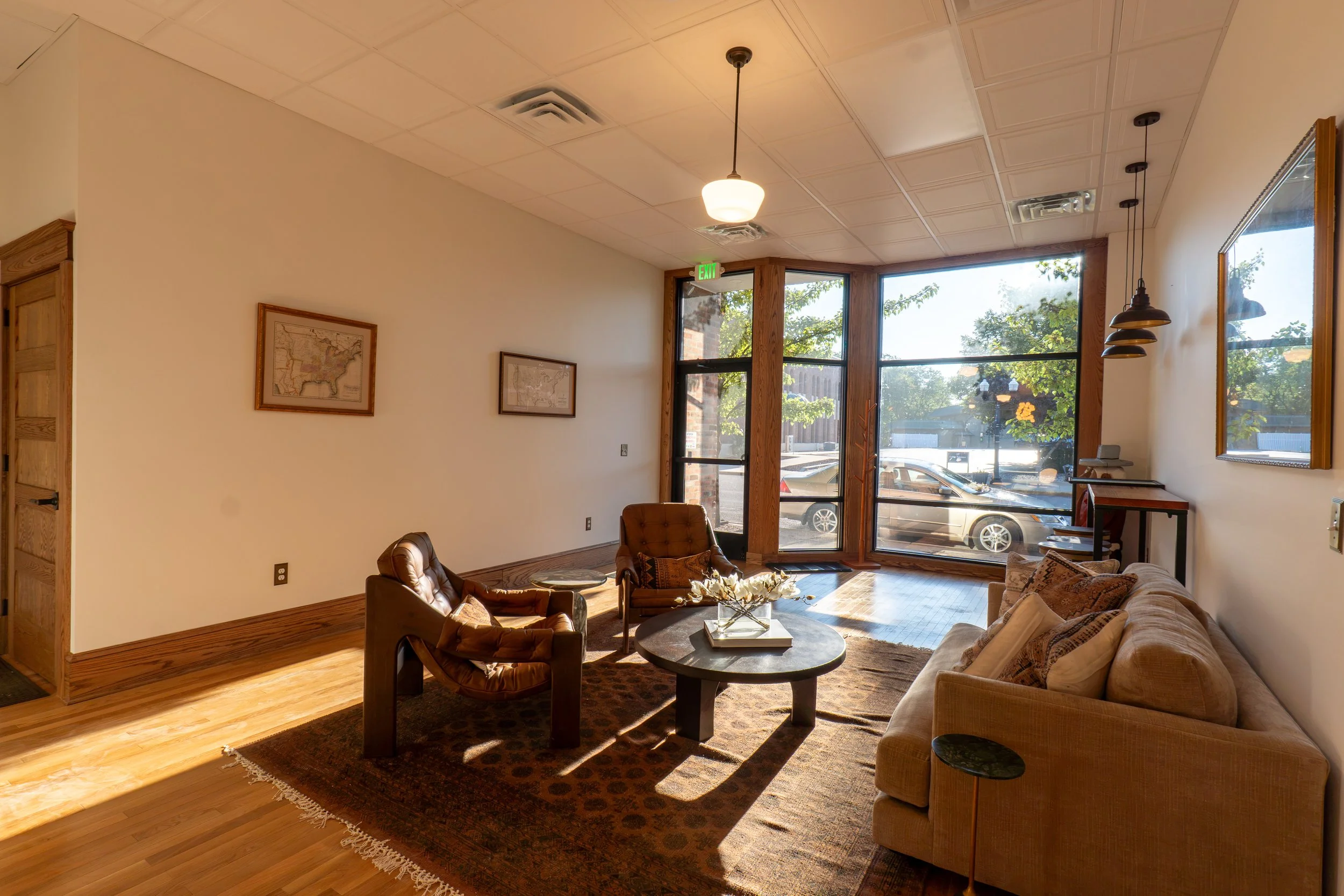Main Floor Waiting Area 1.jpg