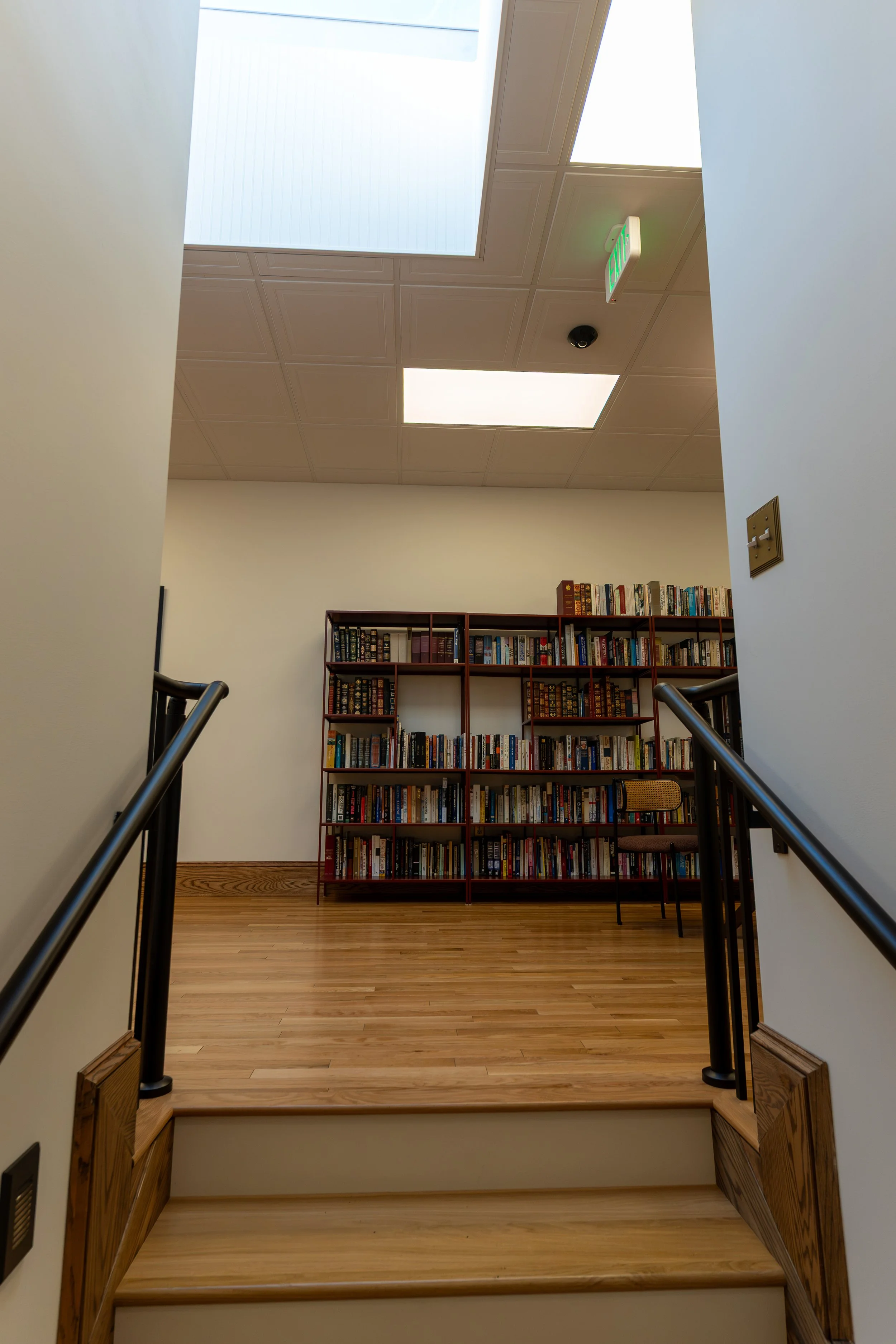 Stairway Landing 1.jpg