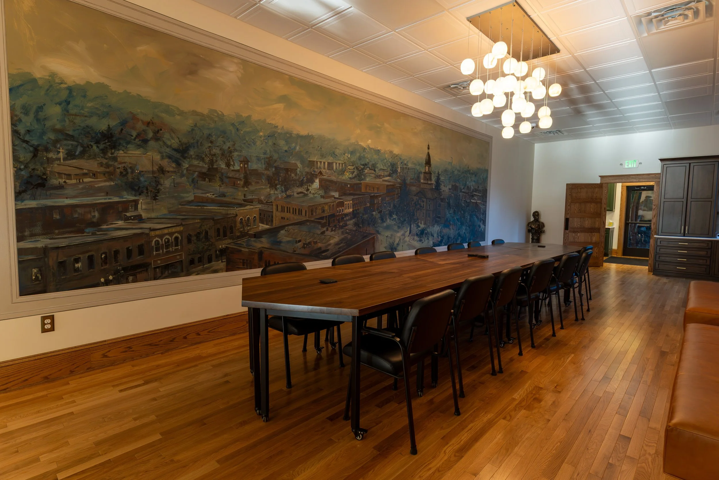 Boardroom 3.jpg