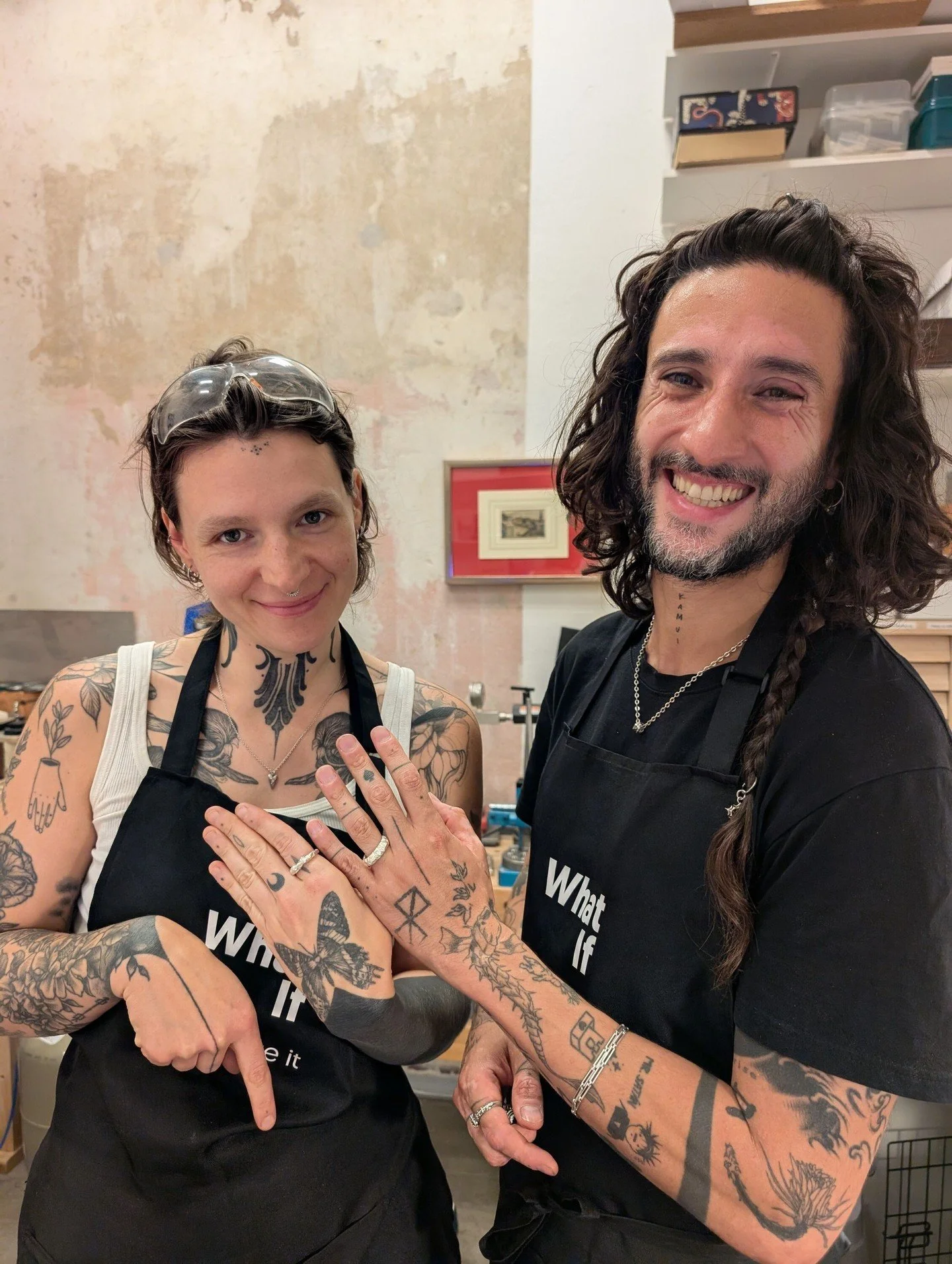 Happy students from our workshops! Make sure to book your spot now to select your preferred date✨  Limited slots available for November! 📆💍
*
For inquiries and further details, DM or click the link in bio. Or come to find our jewellery @whatifberli