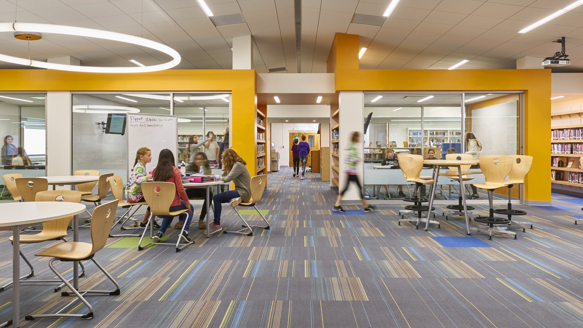 Wilmette School District 39 | Wilmette Junior High School