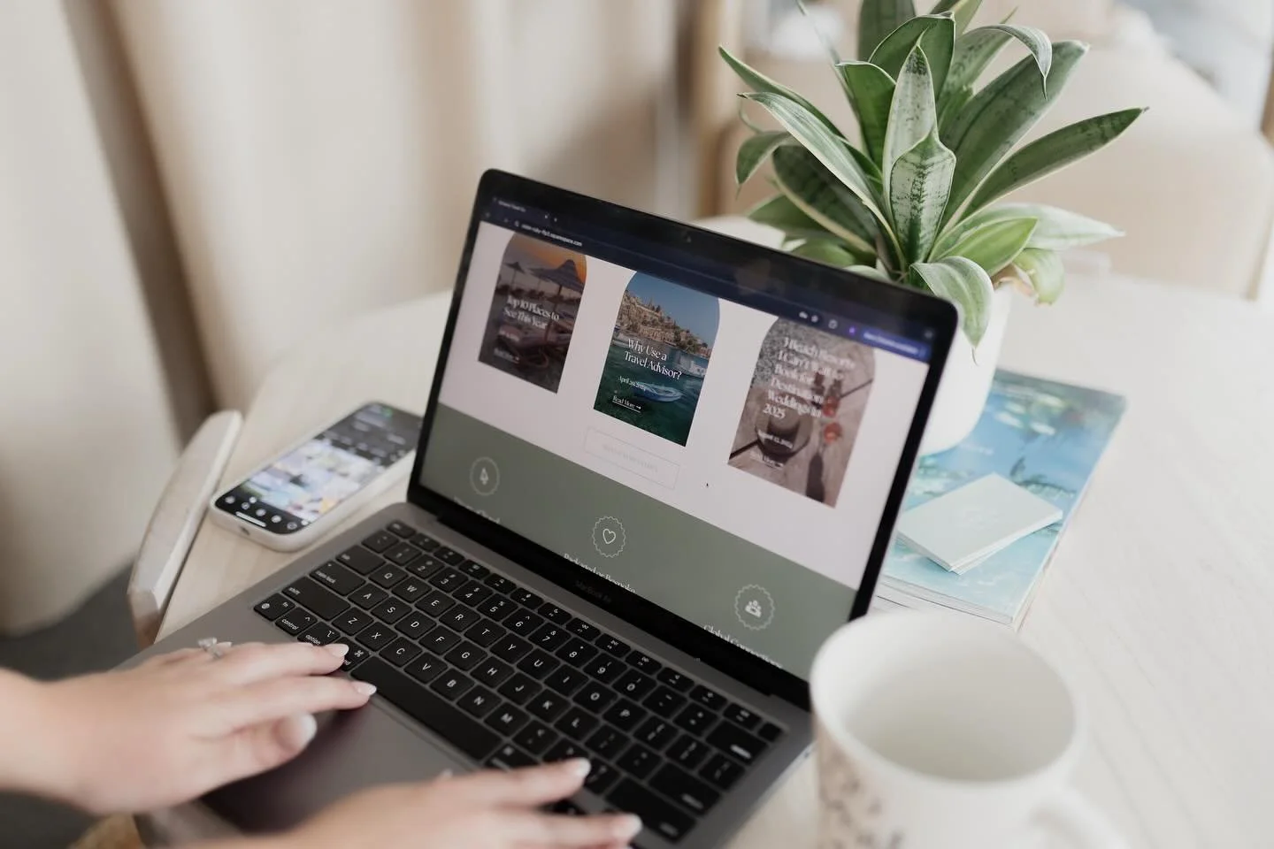 Website is LIVE! 🙌🏻🥁 

Today marks a special day for my little business! Without a physical location, my website &amp; instagram serve as my &ldquo;store front&rdquo; so it was always important to me to eventually invest in a website to serve as t