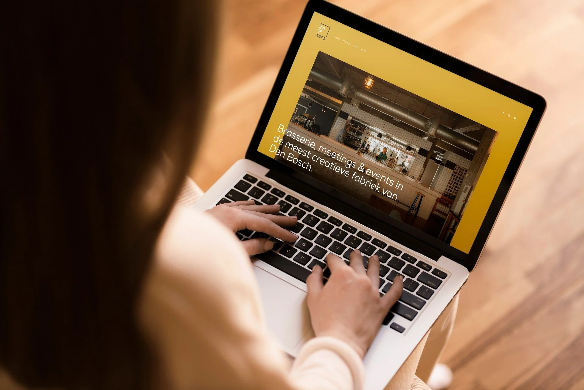 Yes! Nieuwe website!
Bijblijven doe je op een plek waar alles samenkomt.

Onze nieuwe website is live en laat in &eacute;&eacute;n oogopslag zien wat F de Gruyter te bieden heeft. Van de brasserie voor lunch of een gezellig drankje tot diverse ruimte