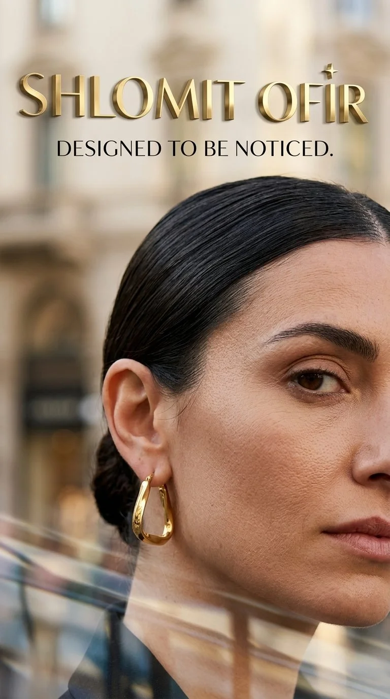 Woman_wearing_luxury_fashion_ear…_202608231459.jpeg